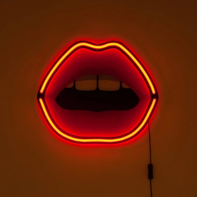 Afbeelding van Seletti Studio Job Blow Wandlamp