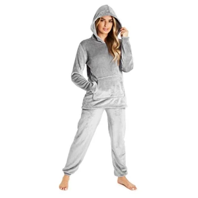 Afbeelding van CityComfort Pyjamaset voor dames, van fleece, warm en zacht, grijs.