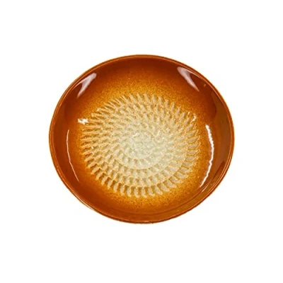 Afbeelding van Kaladia Raspbord van keramiek, effen, ideaal voor gember, Parmezaanse kaas, enz., lichtbruin, diameter 12 cm, handgemaakt en beschilderd, Made in Spanje
