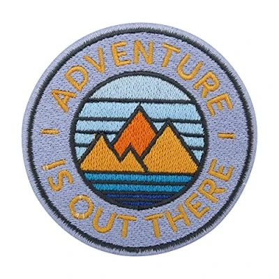 Afbeelding van Adventure Collectie: is out there Outdoor Wandelen Patches, Bergpatches, Wandelrugzakken