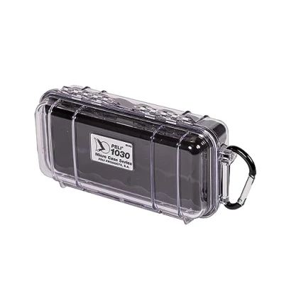 Afbeelding van PELI 1030 kleine reiskoffer voor elektronische apparaten, IP67 waterdicht en stofdicht, inhoud 0,6 l, gemaakt in de VS, transparant/zwarte voering