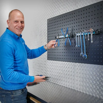 Afbeelding van Magneetstrip voor gereedschapsbord 25 cm (set van 2 stuks)