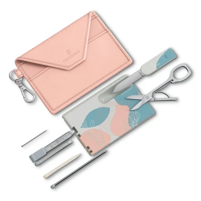 Afbeelding van VICTORINOX Swiss Card Classic, 10 functies, multifunctioneel gereedschap voor dames, met kaarthouder sleutelhanger, Parijs stijl (roze, blauw)