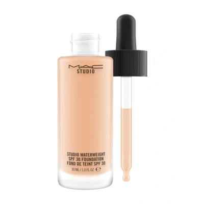 Afbeelding van MAC Studio Waterweight SPF 30 Foundation NW22 ml