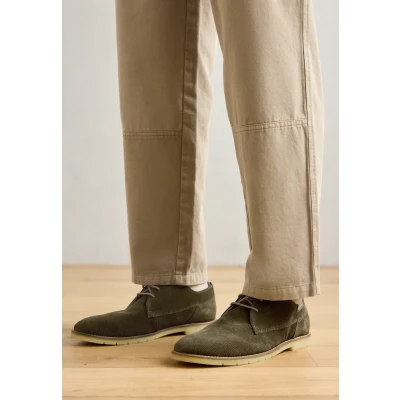 Afbeelding van bugatti Isidor Veterschoenen, Heren, Maat: 40, Dark green Veloursleer