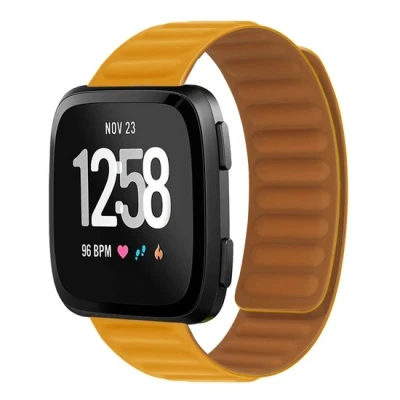 Afbeelding van Fitbit Versa 3/4 &amp; Sense 1/2 Siliconen Loop bandje Oker