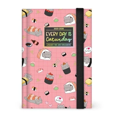 Afbeelding van Legami Fotografische dagplanner 2025 2026, Sushi Cat, 16 maanden klein, dagboek van september tot december sluiting met elastiek, FSC gecertificeerd papier, 9,5 x 13,5 cm