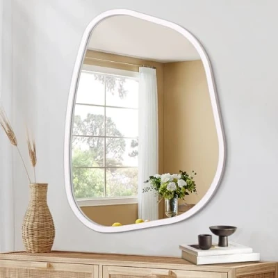 Afbeelding van HLFMVWE Witte onregelmatige badkamerspiegel, moderne ovale wandspiegel, asymmetrische wandspiegel met houten frame, golvende spiegels, decoratie voor woonkamer, slaapkamer, entree, klein