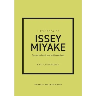Afbeelding van Little Book of Issey Miyake: the Story Iconic Fashion Designer