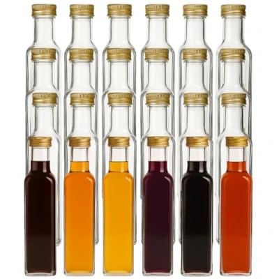 Afbeelding van gouveo Maraska, set van 24 glazen flessen, 250 ml, met schroefsluiting, goudkleurig en receptenbrochure, kleine fles om te vullen, likeurflessen, drankflessen, azijn, olieflessen
