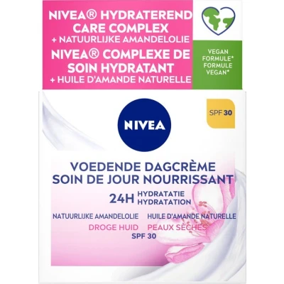 Afbeelding van Nivea Essentials Voedende Dagcrème Droge Huid SPF30