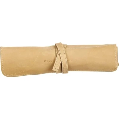 Afbeelding van Clairefontaine 930028C Flying Spirit ronde pennenetui, gereedschapskoffer, beschermklep en riemsluiting, L 26,7 x H 20,5 cm, echt leer, beige