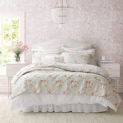 Afbeelding van Laura Ashley beddengoed voor tweepersoonsbed, omkeerbaar van katoen met bijpassende kussenovertrekken, lichte woondecoratie alle seizoenen (melany roze, queensize bed)