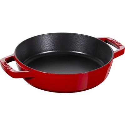 Afbeelding van STAUB Koekenpan/stoofpan 20 cm gietijzer met twee handgrepen voor alle warmtebronnen kersenrood
