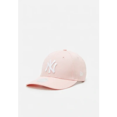 Afbeelding van New Era Female League Essential 9FORTY Pet, Dames, Maat: One Size, Pink