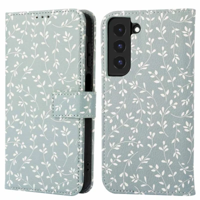 Afbeelding van imoshion Hoesje Geschikt voor Samsung Galaxy S22 Design Bookcase smartphone Smoke Green Flowers