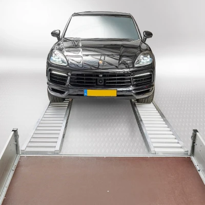 Afbeelding van Aluminium oprijplaten auto 300 cm 4 ton (2 stuks)