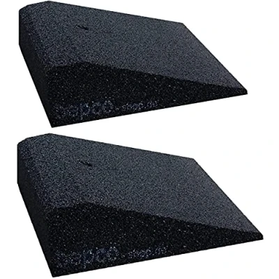 Afbeelding van Bepco Fiets en scooterhellingset (2 stuks) zwart elk 25 cm breed met ingelegde sluitring voor bevestiging (25 x 6 cm)