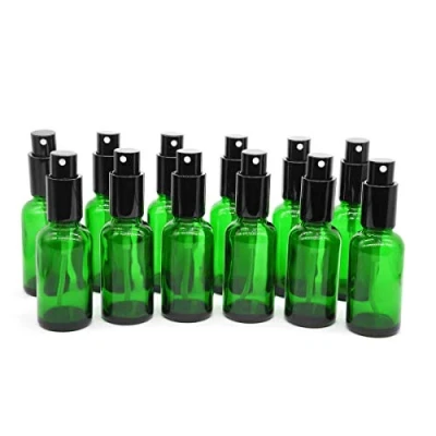 Afbeelding van Yizhao Green Glass Spray Bottle 30 ml, met kleine fijne nevelspray, metalen dop, navulbaar voor essentiële olie, stimuli, schoonmaken, parfum, aromatherapie, make up, 18 stuks