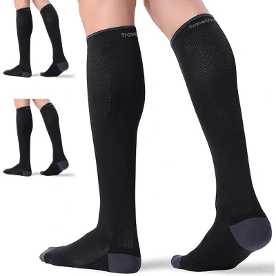 Afbeelding van Travelhawk Compressiekousen Zwart 3 Stuks Hardloopsokken Premium Compressiesokken Running Socks Vochtafdrijvend Skisokken Voorkom Blessures &amp; Spierpijn S/M