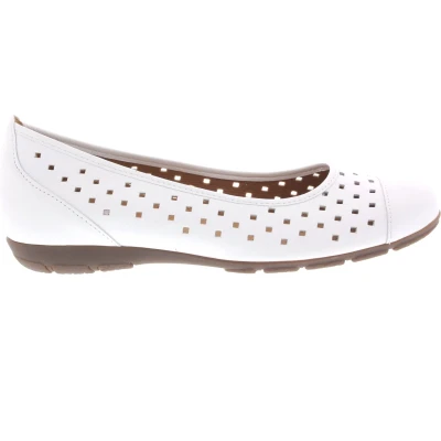 Afbeelding van Gabor Dames wit ballerina&#039;s &amp; mocassins maat 36