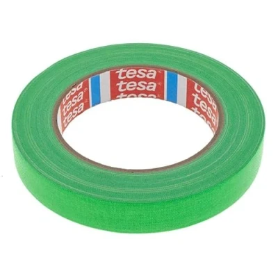 Afbeelding van Tesa 4671 Gaffer canvastape, gekleurd PE gecoat, dik, binnen en buiten, zeer zelfklevend, voor kunst optredens, bewegwijzering, 19 mm x 25 m (neongroen)