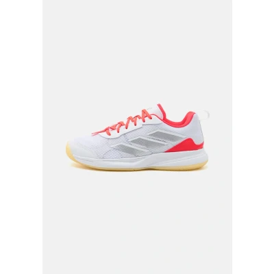 Afbeelding van adidas Performance Avaflash Tennisschoenen voor kleibanen, Dames, Maat: 38, Footwear white/silver metallic/lucid red Textiel/ synthetisch