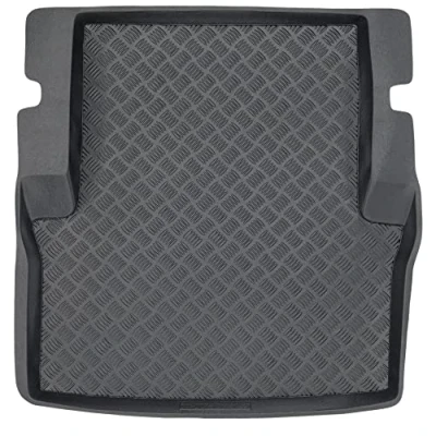 Afbeelding van M MOTOS kofferbakmat van PE voor BMW Serie 4 (F32) 2013 2020. Maak je reis comfortabeler met deze duurzame automat, alle weersomstandigheden, bescherming tegen vuil