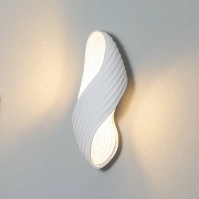 Afbeelding van Lindby wandlamp Ornela, wit, gips, hoogte 29,5 cm