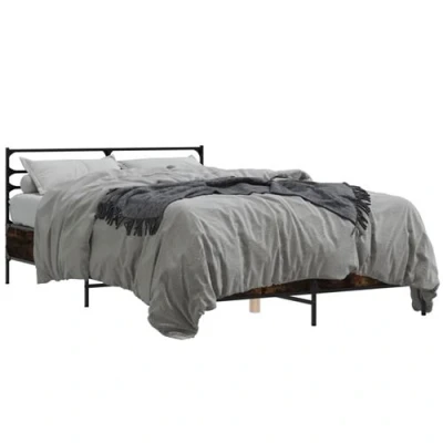 Afbeelding van vidaXL Bedframe bewerkt hout metaal gerookt eikenkleurig 140x200 cm