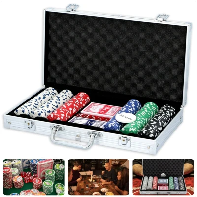 Afbeelding van Cheqo® Pokerset Poker Set in Aluminium Koffer 300 Chips Complete Inclusief Kaarten en Dobbelstenen