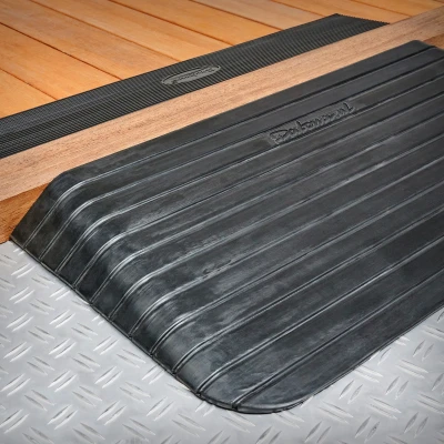 Afbeelding van Drempelhulp van rubber 75mm hoog