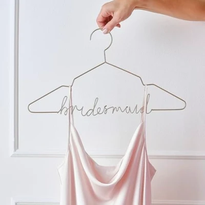 Afbeelding van Ginger Ray Gouden metalen hanger voor bruidsmeisjesjurk, 44,5 cm