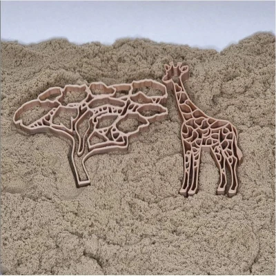 Afbeelding van Grennn uitstekers boom en giraffe Afrika
