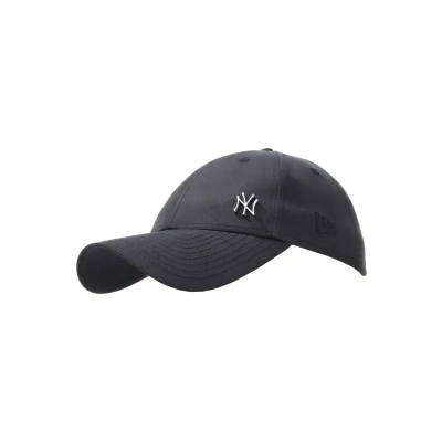 Afbeelding van New Era York Yankees Flawless 9FORTY Pet Black Zwart Petten
