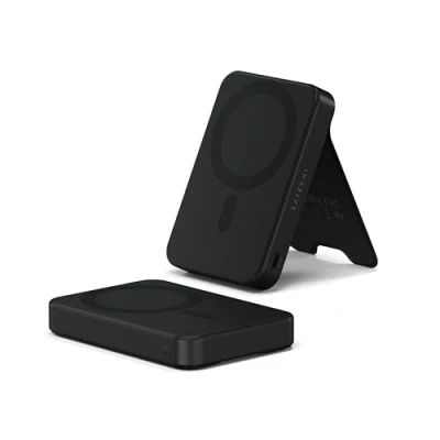 Afbeelding van SATECHI externe batterij MagSafe 10.000 mAh met opvouwbare houder, voor iPhone Qi2 snel opladen, 15 W, USB C powerbank en compact design, zwart