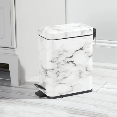 Afbeelding van mDesign Pedaalemmer afvalbak/prullenbak voor badkamer, keuken en kantoor met pedaal, deksel plastic binnenemmer/rechthoekig/metaal/5 liter marmer