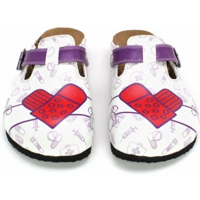 Afbeelding van GOBY Heart Band Aid Clogs Slippers Hoge kwaliteit Handmade Maat 37