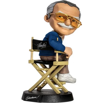 Afbeelding van Marvel Stan Lee w niebieskiej koszuli