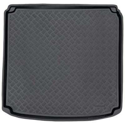 Afbeelding van M MOTOS kofferbakmat van PE voor Renault Talisman 2015 2022. Maak je reis comfortabeler met deze duurzame automat, alle weersomstandigheden, geluidsbescherming