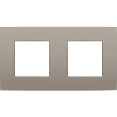 Afbeelding van Tweevoudige afdekplaat met 71 mm centerafstand, Niko Intense bronze coated
