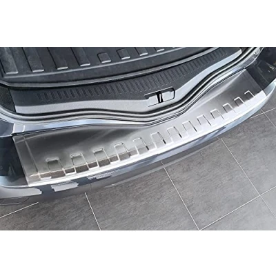 Afbeelding van teileplus24 L716 Achterbumperbeschermer voor Renault Megane 4 Grandtour FL Roestvrij staal Verandering Kleur: Geborsteld Zilver