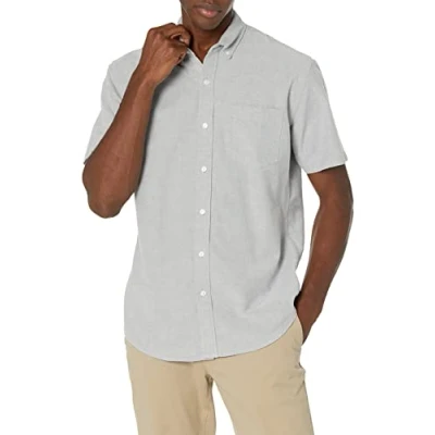 Image de Amazon Essentials Chemise Oxford à manches courtes et poche pour homme, coupe classique, gris, taille S