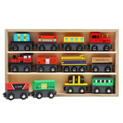 Afbeelding van Kurtzy Houten Magnetische Trein Speelgoed Set met Opslag Doos (12 Pak) Educatieve Locomotief voor Jongens &amp; Meisjes 3+ jaar Voertuig Auto’s Compatibel de Meeste Merk Banen