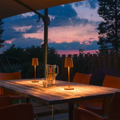 Afbeelding van SLV LED oplaadbare lamp Vinolina Two, roestkleurig, aluminium, Ø 11 cm