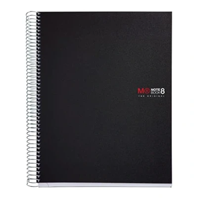 Image de Cahier A4 (21x29,7cm) Petits carreaux 200 pages couverture en polypro noir à spirale Miquelrius