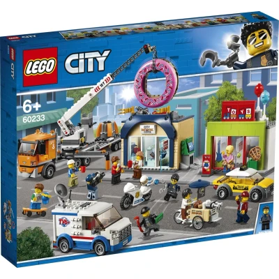 Afbeelding van LEGO City Opening Donutwinkel 60233