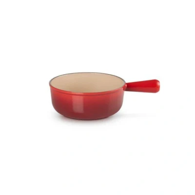 Afbeelding van Le Creuset Gietijzeren Ronde Steelpan Zonder Deksel In Kersenrood 18cm 1,4l