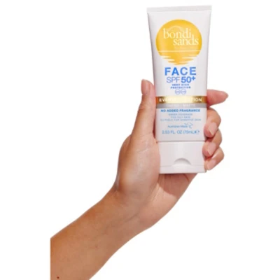 Afbeelding van Bondi Sands Everyday Matte Tinted Face Lotion SPF 50+