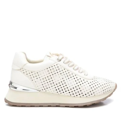 Afbeelding van XTI 143778 Trainer WIT